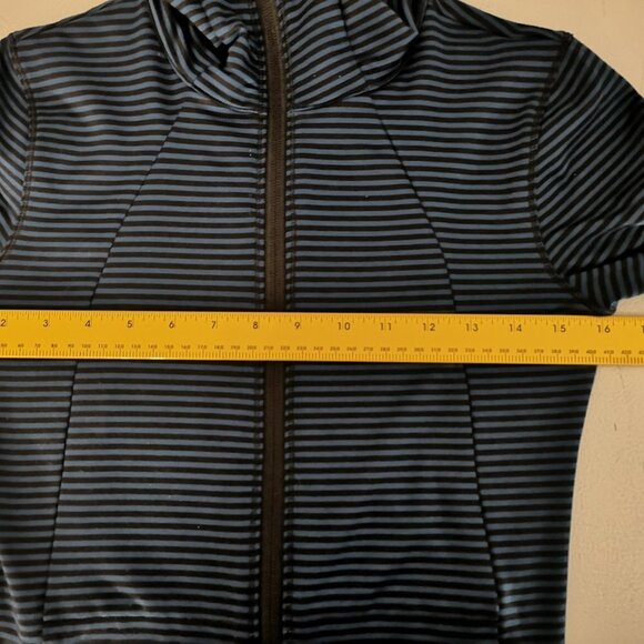 Lole Ladies Blue & Black Striped Full Zip Athletic Jacket - Picture 9 of 9